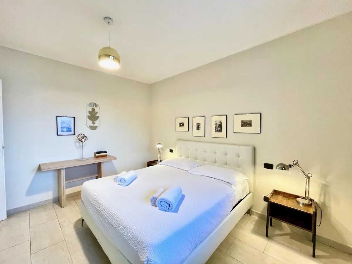 La Vista By Design Studio Bellano 0*,